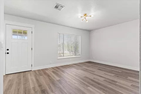 1038 Fleda Ave, Olivehurst, CA 95961 photo 5