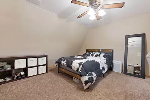 Bedroom - 3901 S Mitchell Rd, Turlock, CA 95380 photo 7 of 9