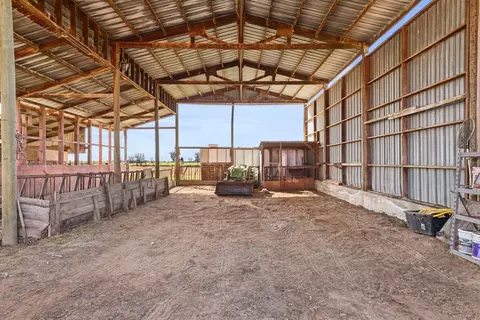 Exterior - 3901 S Mitchell Rd, Turlock, CA 95380 photo 23 of 26
