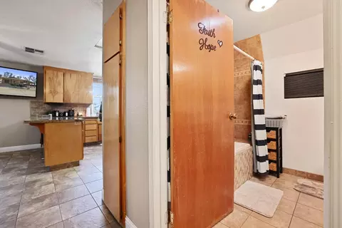 Entry Way - 3901 S Mitchell Rd, Turlock, CA 95380 photo 1 of 1