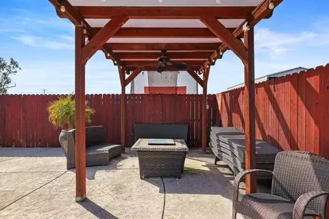 Exterior - 3901 S Mitchell Rd, Turlock, CA 95380 photo 13 of 26