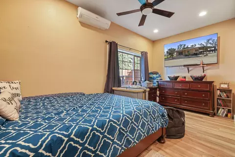 Bedroom - 3901 S Mitchell Rd, Turlock, CA 95380 photo 5 of 9