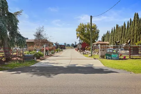 View/Area - 3901 S Mitchell Rd, Turlock, CA 95380 photo 4 of 13