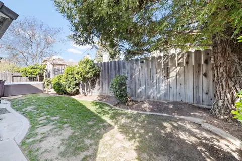 1077 Kirksey Dr, Turlock, CA 95382 photo 21