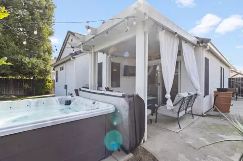 1077 Kirksey Dr, Turlock, CA 95382 photo 24