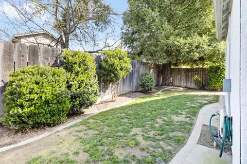 1077 Kirksey Dr, Turlock, CA 95382 photo 22
