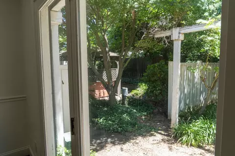 Exterior - 3612 Swain Dr, Modesto, CA 95356 photo 11 of 33