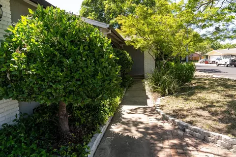 Exterior - 3612 Swain Dr, Modesto, CA 95356 photo 7 of 33