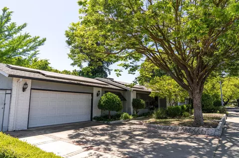 Exterior - 3612 Swain Dr, Modesto, CA 95356 photo 4 of 33