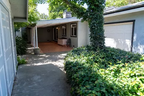 Exterior - 3612 Swain Dr, Modesto, CA 95356 photo 15 of 33