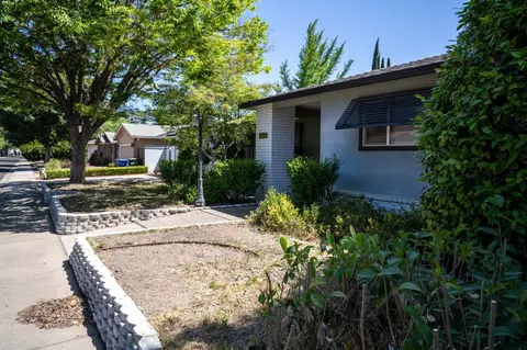 Exterior - 3612 Swain Dr, Modesto, CA 95356 photo 9 of 33