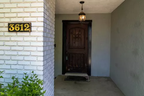 Entry Way - 3612 Swain Dr, Modesto, CA 95356 photo 1 of 5