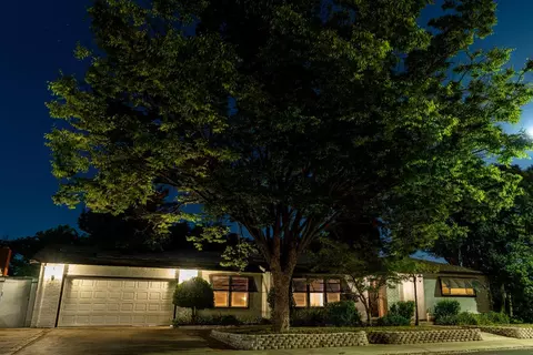 Exterior - 3612 Swain Dr, Modesto, CA 95356 photo 2 of 33