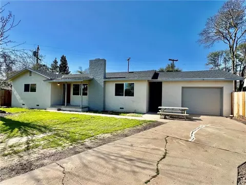 2045 Avalon Dr, Merced, CA 95341 photo 2