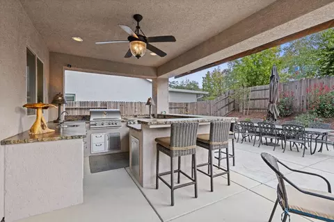 Exterior - 1002 Georgetown Way, Rocklin, CA 95765 photo 5 of 13