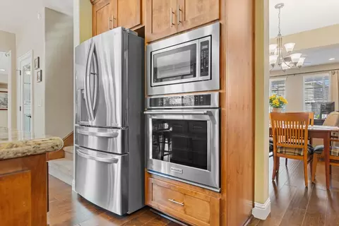 Kitchen - 1002 Georgetown Way, Rocklin, CA 95765 photo 8 of 9