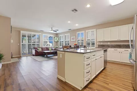 Kitchen - 4381 Crowell Rd, Turlock, CA 95382 photo 2 of 4