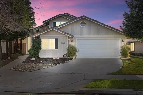 3084 Aspen St, Merced, CA 95340 photo 1