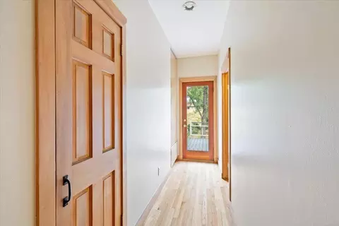 Entry Way - 6411 Grant Ave, Carmichael, CA 95608 photo 4 of 5