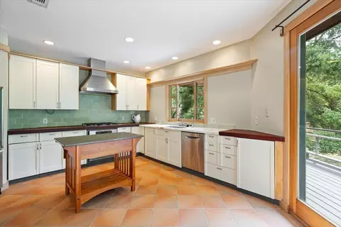 Kitchen - 6411 Grant Ave, Carmichael, CA 95608 photo 1 of 2