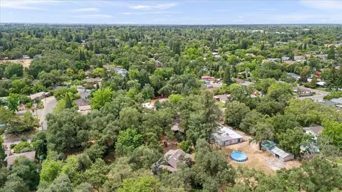 View/Area - 6411 Grant Ave, Carmichael, CA 95608 photo 2 of 3