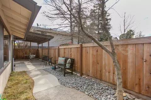 687 Shadowview Ct, Turlock, CA 95382 photo 23