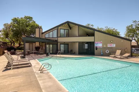 687 Shadowview Ct, Turlock, CA 95382 photo 28