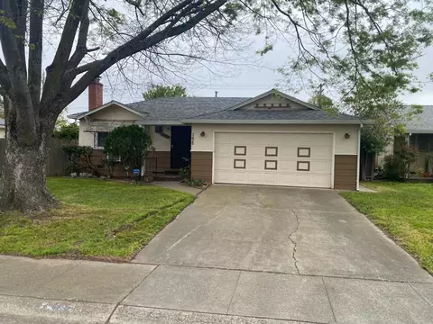 7475 Schreiner St, Sacramento, CA 95822