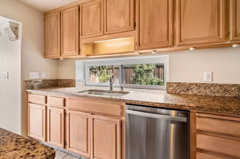 1166 Merganser Pl, Manteca, CA 95337 photo 9