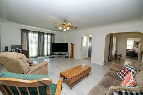 929 S Central Ave, Lodi, CA 95240 photo 12