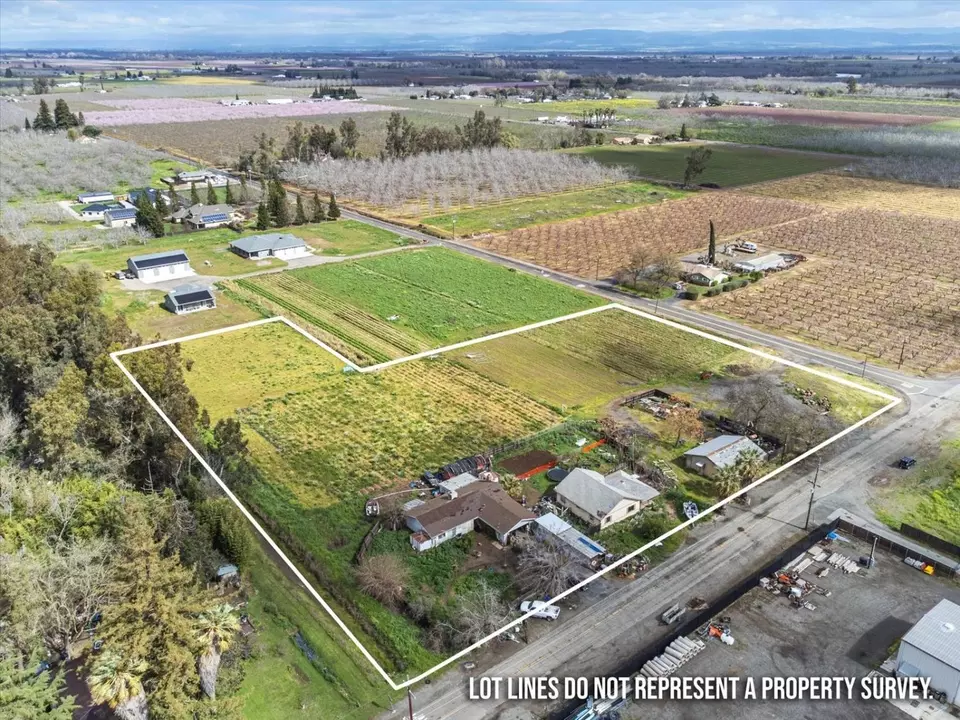 2057 Paseo Rd, Live Oak, CA 95953 | 6 Photos - Movoto