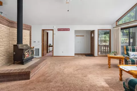977 Meadow Dr, Arnold, CA 95223 photo 8