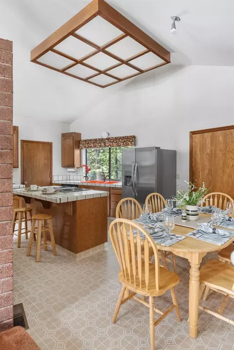 977 Meadow Dr, Arnold, CA 95223 photo 11