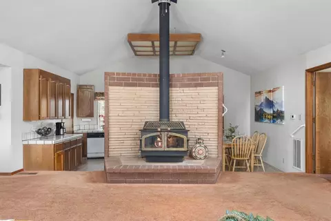 977 Meadow Dr, Arnold, CA 95223 photo 7