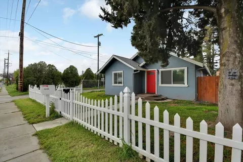 Exterior - 10100 Larkin Rd, Live Oak, CA 95953 photo 5 of 19