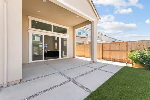 Exterior - 2941 Ashton St, Lodi, CA 95242 photo 12 of 13