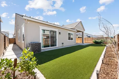 Exterior - 2941 Ashton St, Lodi, CA 95242 photo 11 of 13