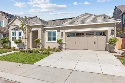 Exterior - 2941 Ashton St, Lodi, CA 95242 photo 3 of 13