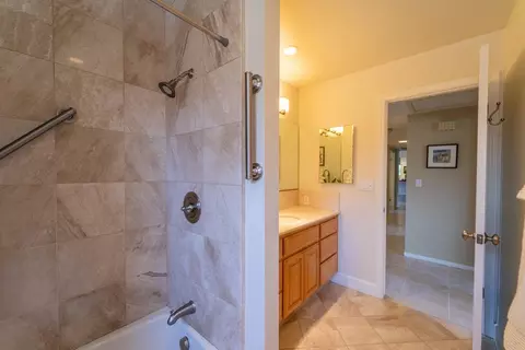 948 Mills Ave, Modesto, CA 95350 photo 26