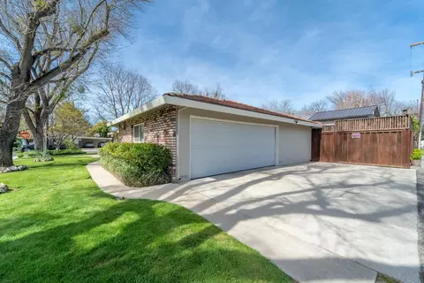 948 Mills Ave, Modesto, CA 95350 photo 35