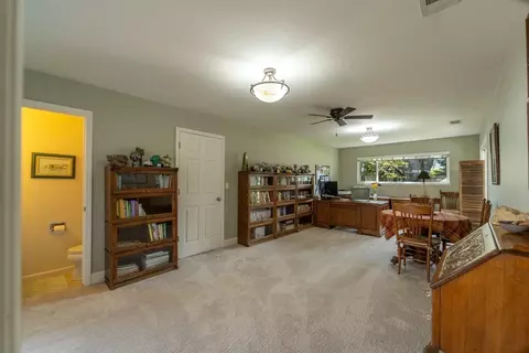948 Mills Ave, Modesto, CA 95350 photo 7