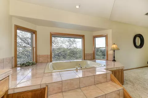 Bath - 1421 Pepper Tree Dr, Placerville, CA 95667 photo 2 of 8