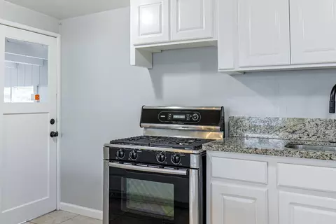 634 Jean St, Modesto, CA 95351 photo 10