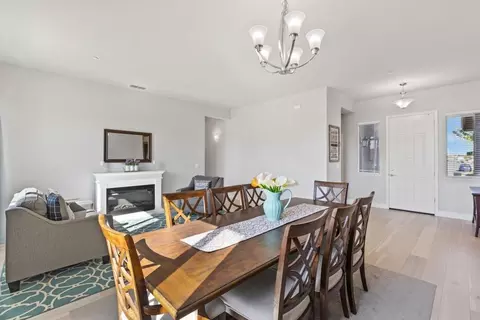 Dining - 1070 Dimaggio Way, Galt, CA 95632 photo 2 of 6