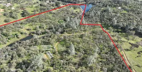 17235 Cabrera Rd, Grass Valley, CA 95949 photo 2