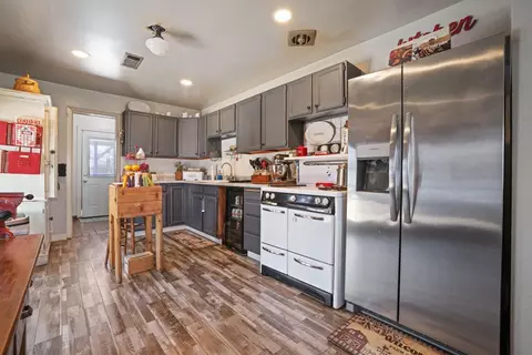 698 Wallis Ave, Gustine, CA 95322 photo 12