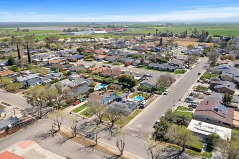 698 Wallis Ave, Gustine, CA 95322 photo 35