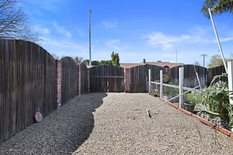 698 Wallis Ave, Gustine, CA 95322 photo 33