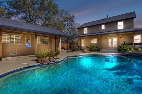 903 Camelia Ave, Roseville, CA 95678