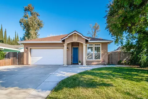 4707 Boyce Dr, Sacramento, CA 95823